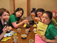 つまみは柿ピー